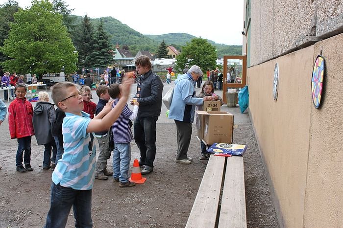 Eine Schule hat gefeiert