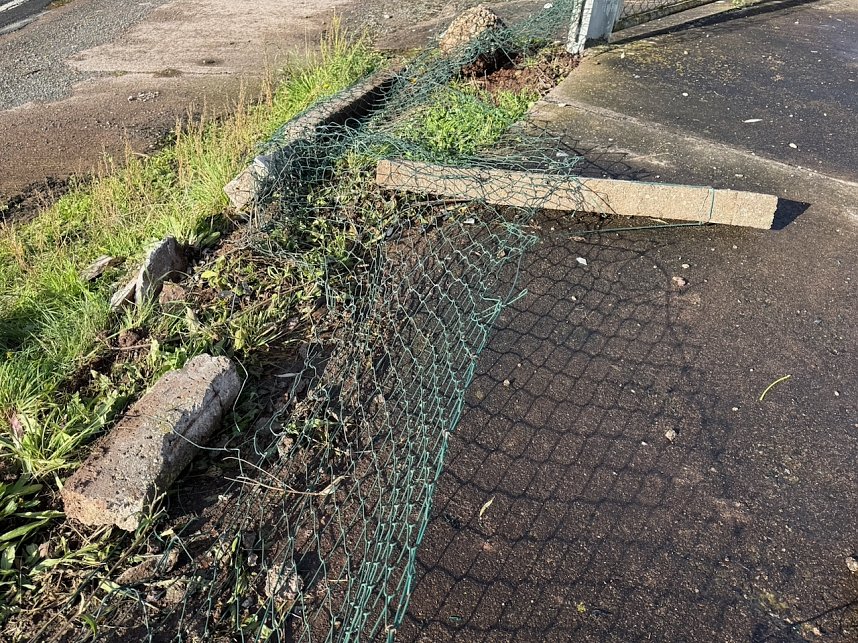 Viel Schaden und vom Verursacher bisher keine Spur