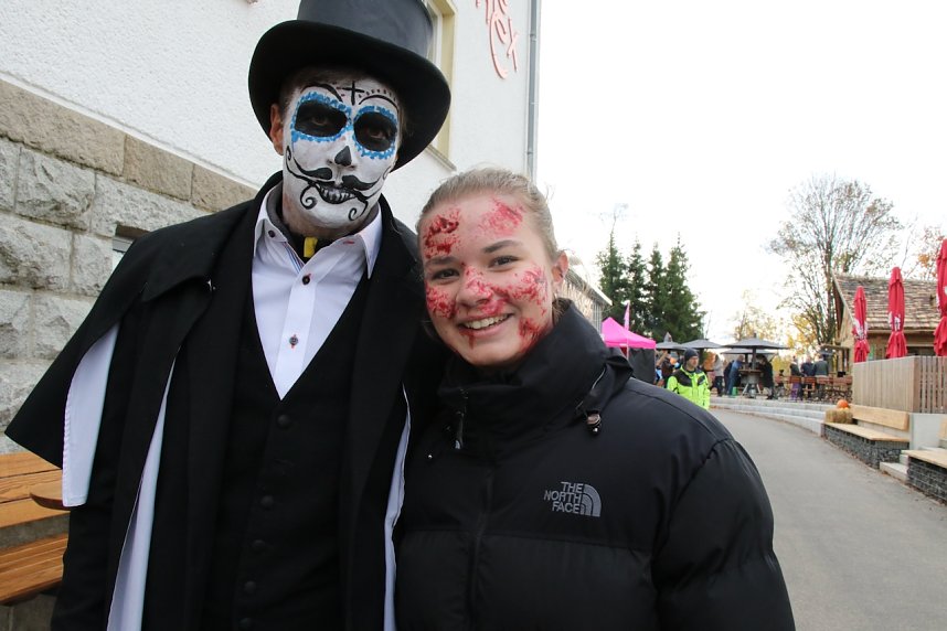 Schlammspa&szlig; und Sport: das 2. Harzer Hexenrennen 