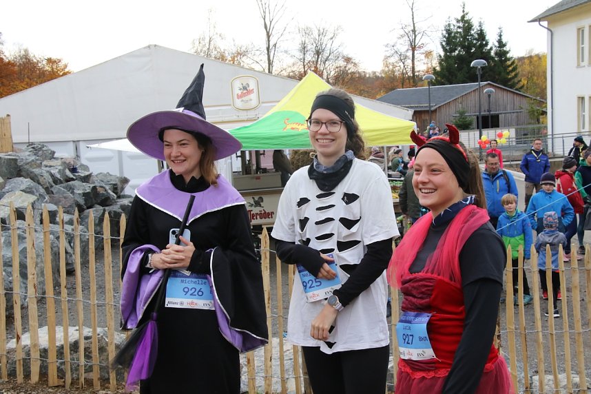 Schlammspa&szlig; und Sport: das 2. Harzer Hexenrennen 