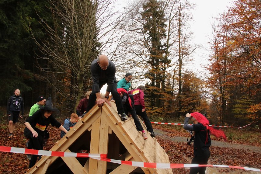 Schlammspa&szlig; und Sport: das 2. Harzer Hexenrennen 