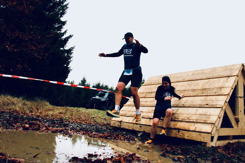 Schlammspa&szlig; und Sport: das 2. Harzer Hexenrennen 