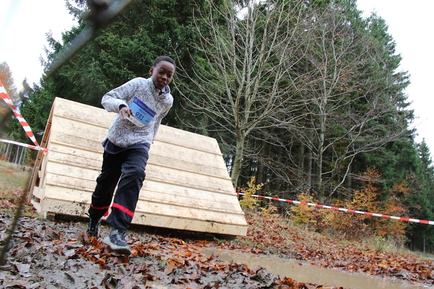 Schlammspa&szlig; und Sport: das 2. Harzer Hexenrennen 