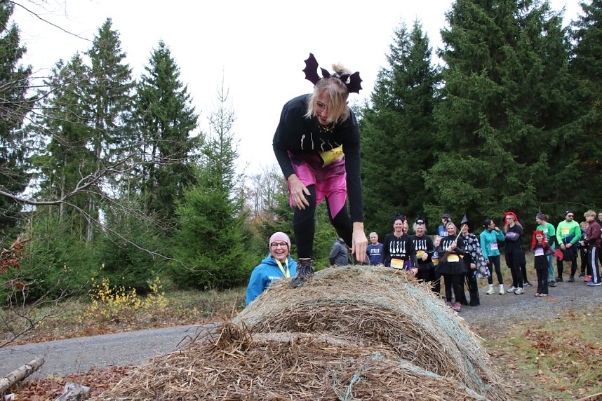 Schlammspa&szlig; und Sport: das 2. Harzer Hexenrennen 