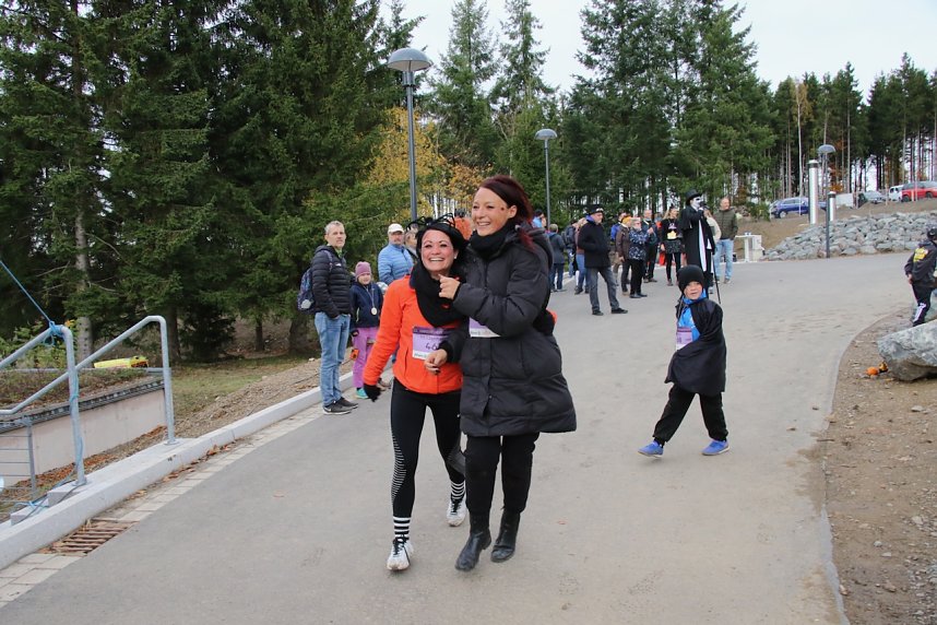 Schlammspa&szlig; und Sport: das 2. Harzer Hexenrennen 