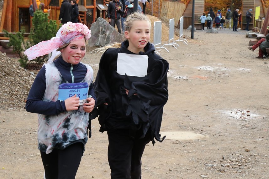 Schlammspa&szlig; und Sport: das 2. Harzer Hexenrennen 