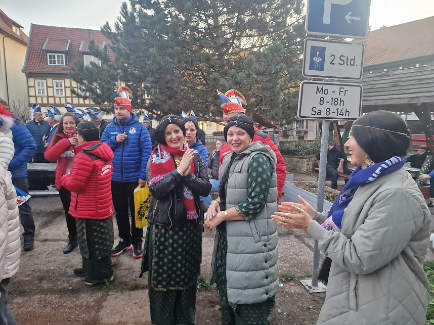 Die Nordh&auml;user Karnevalsvereine gaben auf dem Blasiikirchplatz den Startschuss f&uuml;r die 5. Jahreszeit