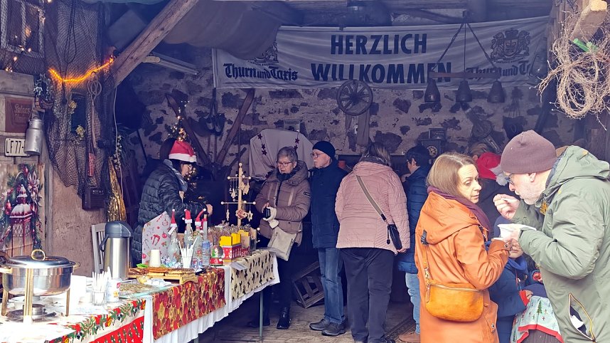 Offene H&ouml;fe in Neustadt laden bis zum Abend ein