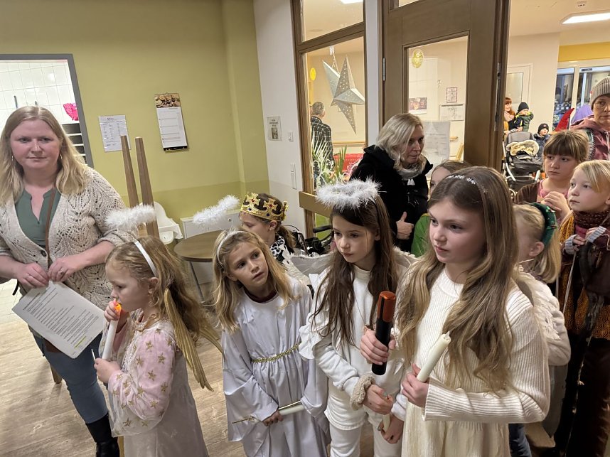 Der zweite Weihnachtsmarkt am Schlosspark in Kleinwerther