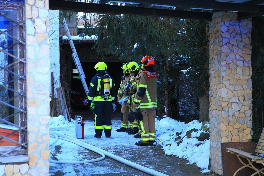 Feuerwehreinsatz in der Freiheitsstra&szlig;e in Krimderode