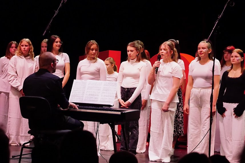 185 Jahre Kreissparkasse Nordhausen dominierten den Jahresempfang am Donnerstagabend im Theater.