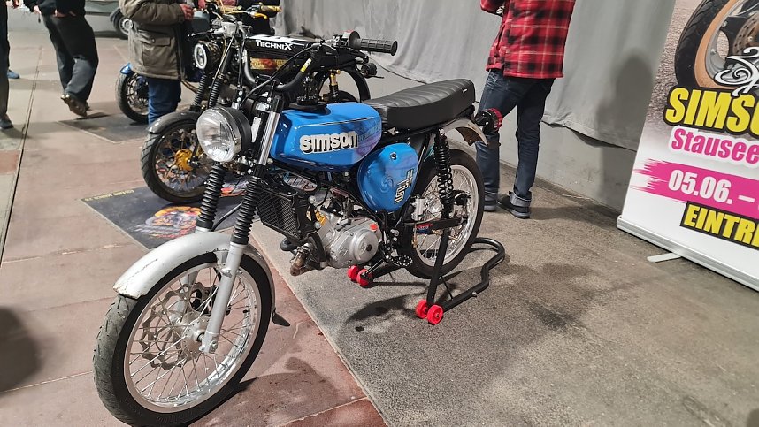 Jede Menge Oldtimer gab es am Wochenende in Erfurt zu sehen.