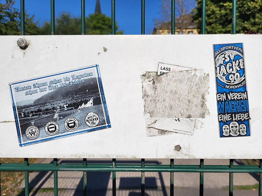 "Kunstwerke" der modernen Wacker-Fankultur