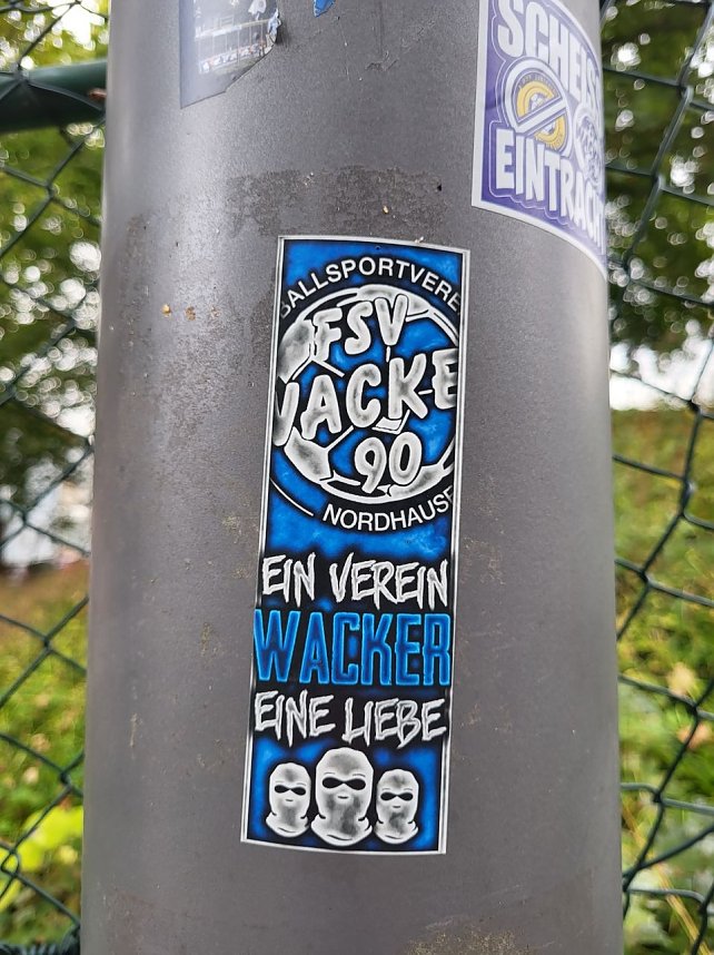 "Kunstwerke" der modernen Wacker-Fankultur