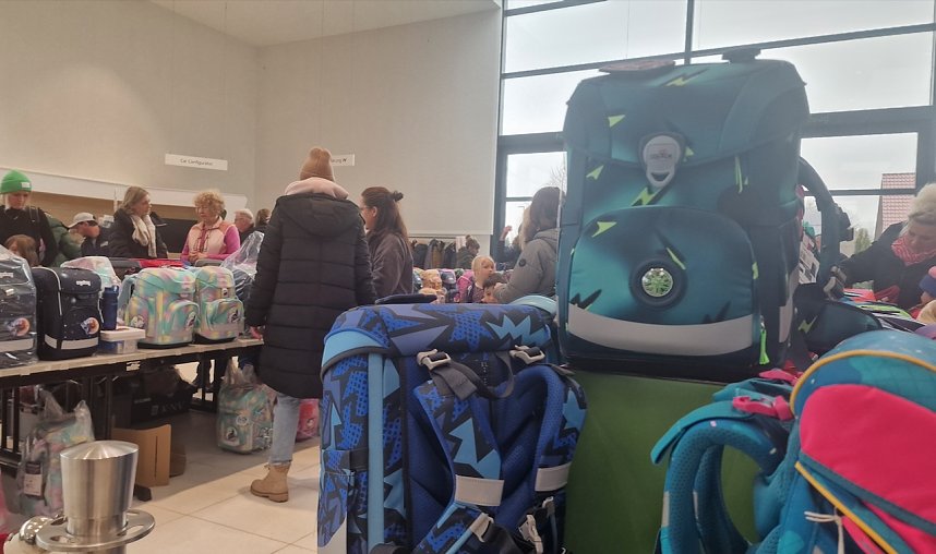 Schulranzentag und Skoda-Buffett im Skoda-Autohaus in Nordhausen