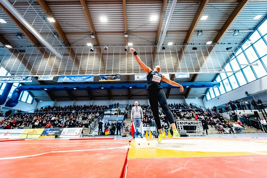 17. Kugelsto&szlig;-Indoor in Nordhausen