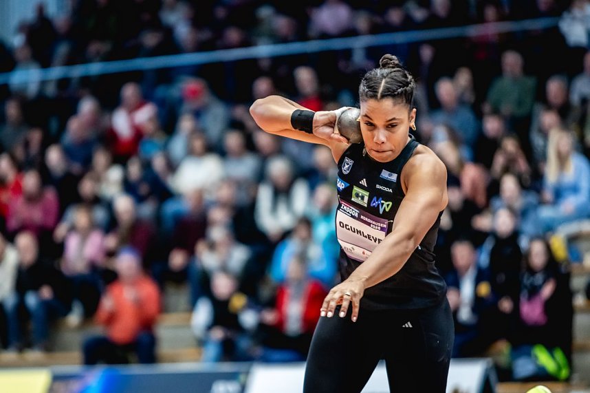 17. Kugelsto&szlig;-Indoor in Nordhausen