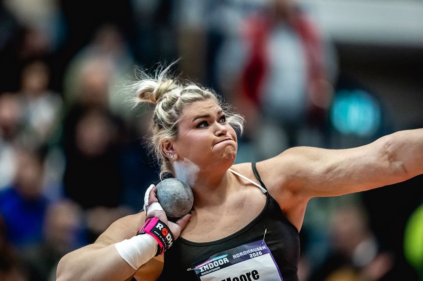 17. Kugelsto&szlig;-Indoor in Nordhausen