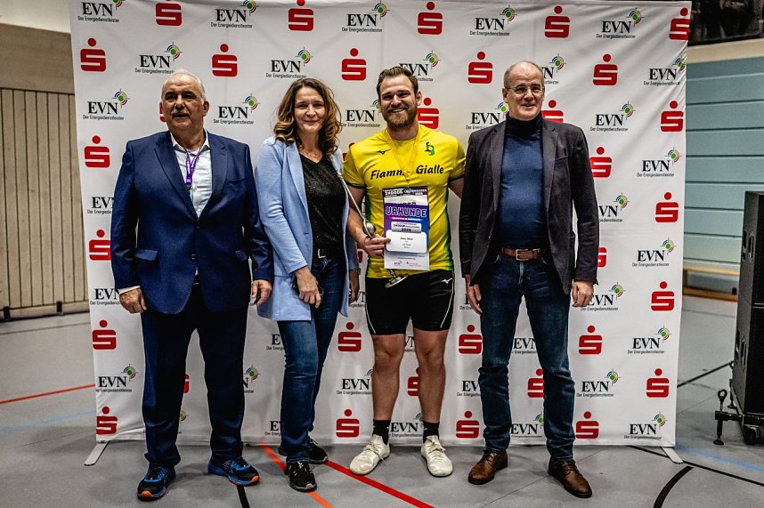 Der M&auml;nnerwettkampf beim 17. Kugelsto&szlig;-Indoor.