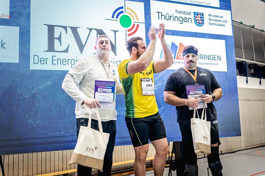 Der M&auml;nnerwettkampf beim 17. Kugelsto&szlig;-Indoor.