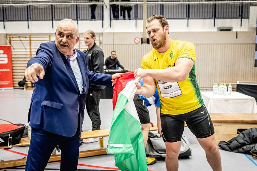 Der M&auml;nnerwettkampf beim 17. Kugelsto&szlig;-Indoor.