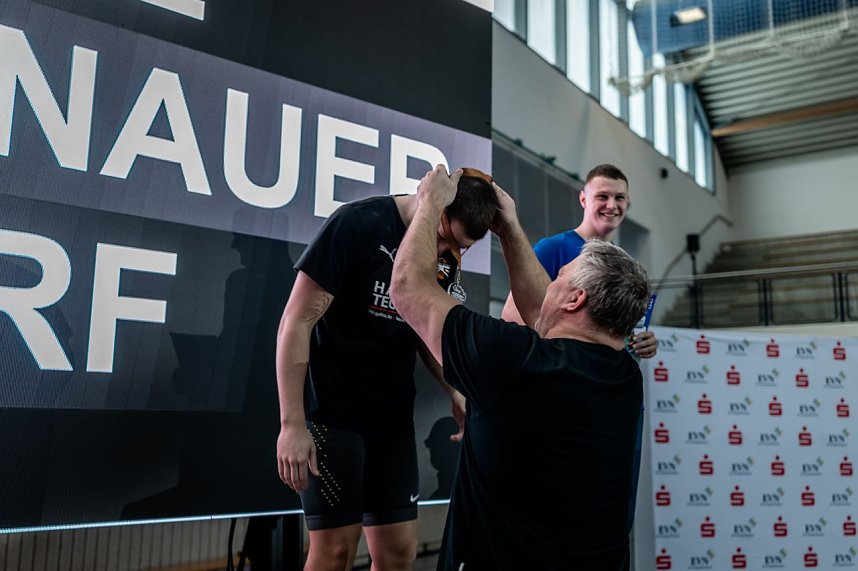 Bilder vom U-20-Wettkampf beim Kugelsto&szlig;-Indoor. 