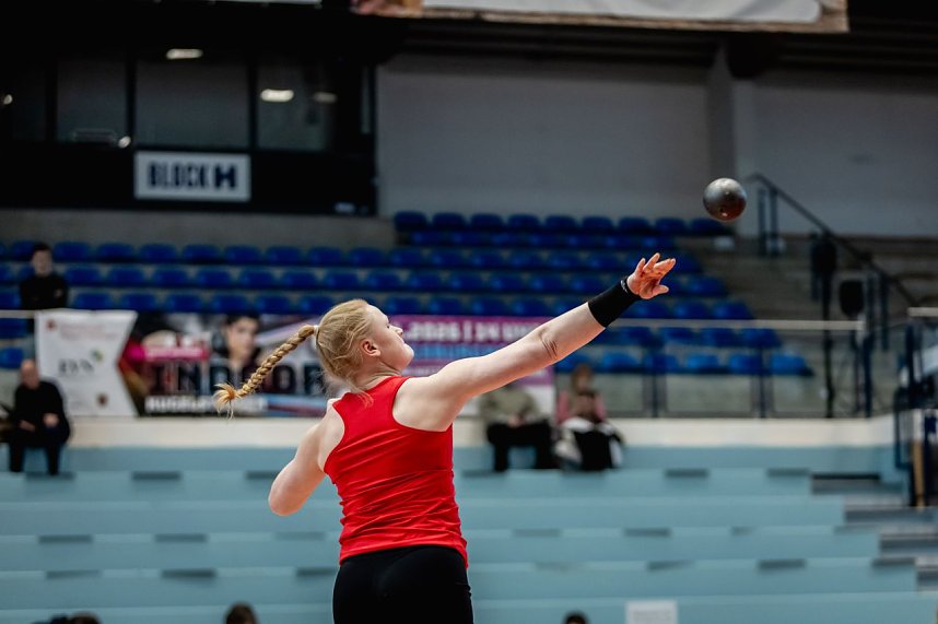 Bilder vom U-20-Wettkampf beim Kugelsto&szlig;-Indoor. 