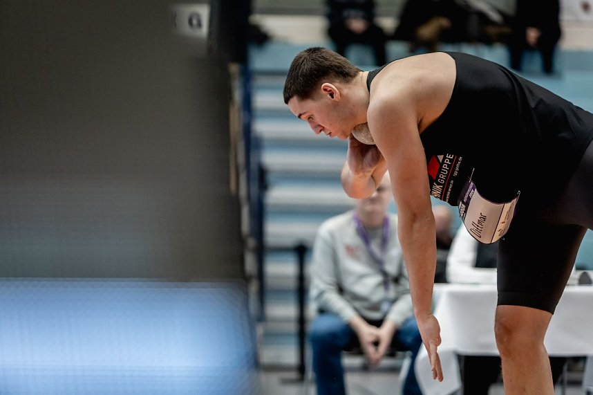 Bilder vom U-20-Wettkampf beim Kugelsto&szlig;-Indoor. 