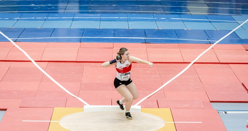 Bilder vom U-20-Wettkampf beim Kugelsto&szlig;-Indoor. 