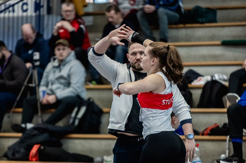 Bilder vom U-20-Wettkampf beim Kugelsto&szlig;-Indoor. 