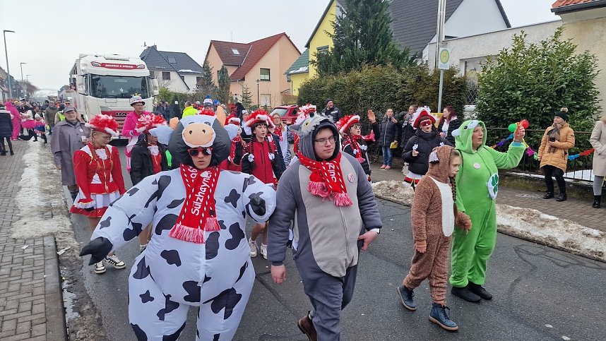 Umzug zum 66. Jubil&auml;um des Krimder&ouml;der Karnevalsclubs