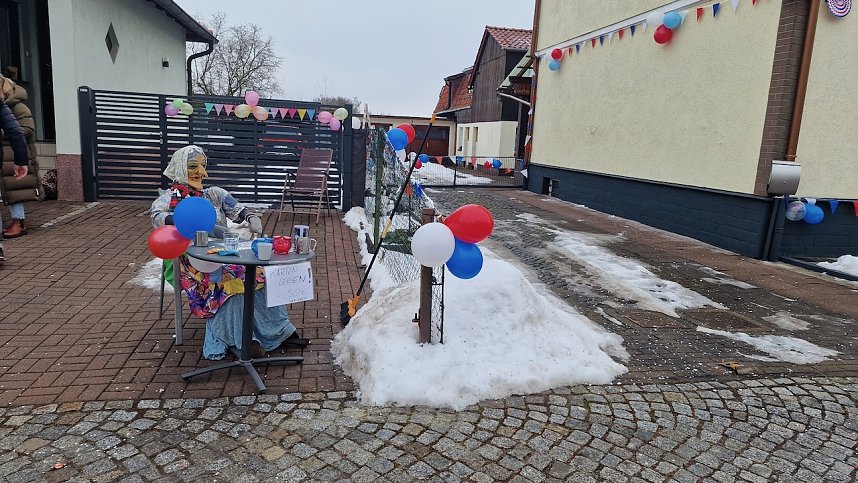 Umzug zum 66. Jubil&auml;um des Krimder&ouml;der Karnevalsclubs
