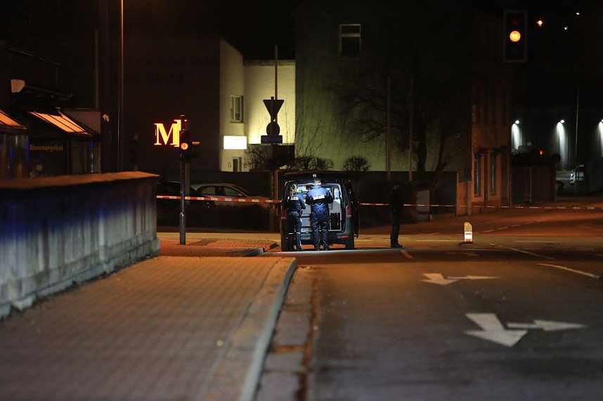 Zu einer Auseinander zwischen einem 15-J&auml;hrigen und einem 39-J&auml;hrigen kam es am Dienstagabend in der Sundh&auml;user Stra&szlig;e.