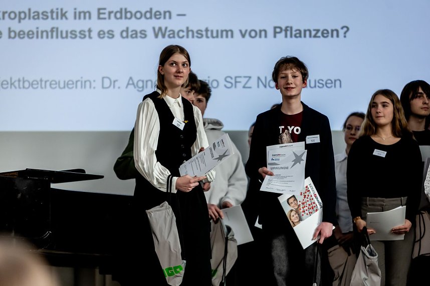 Jugend forscht im Audimax der Hochschule Nordhausen. 