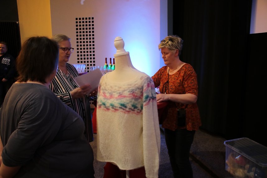 "Wollkommen" im Strickkino in Nordhausen