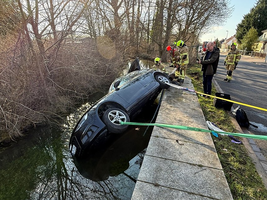 Die Fahrt endete in der Salza.