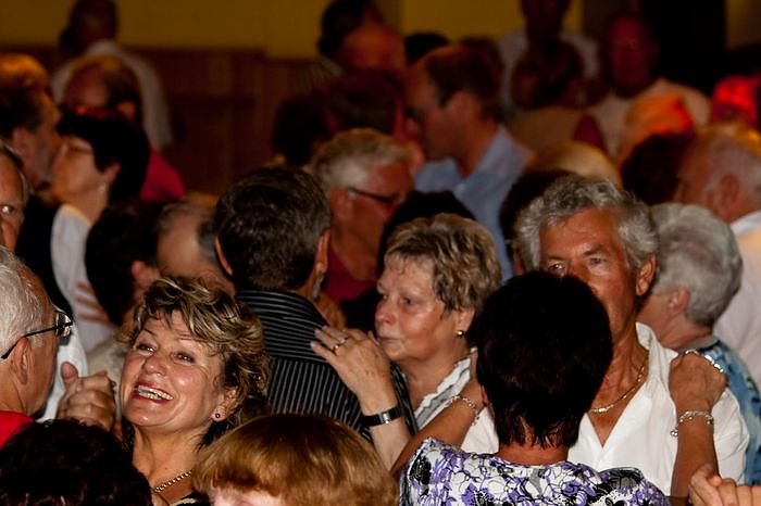 Tanz-Tee im Jugendclubuhaus