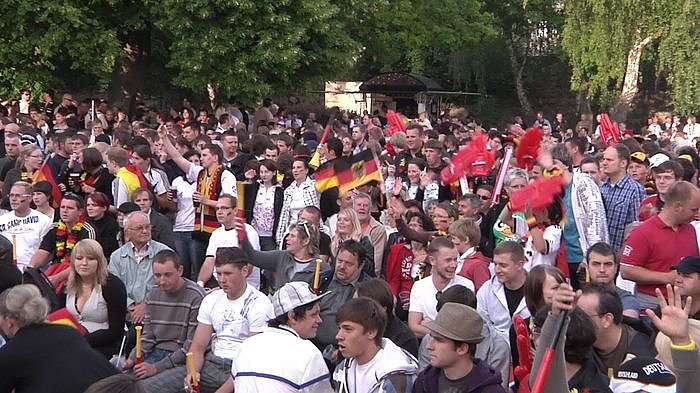 Fu&szlig;ballgucken auf dem Berg