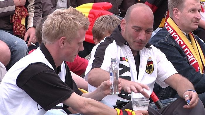 Fu&szlig;ballgucken auf dem Berg