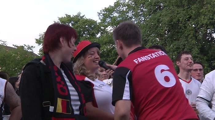 Fu&szlig;ballgucken auf dem Berg