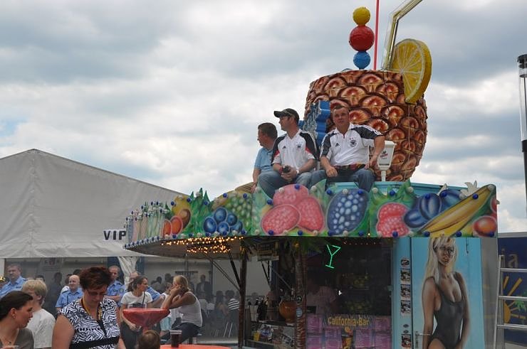 Public Viewing auf den Petersberg