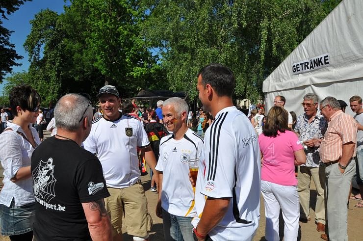 Public Viewing auf den Petersberg