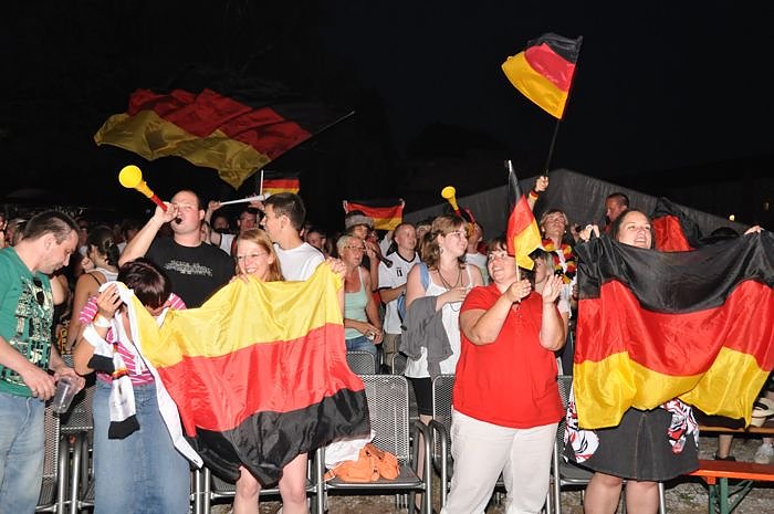 Public Viewing auf den Petersberg
