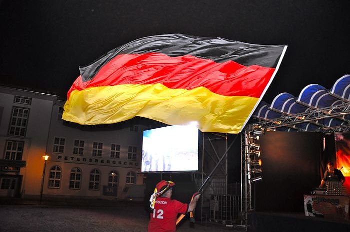 Public Viewing auf den Petersberg