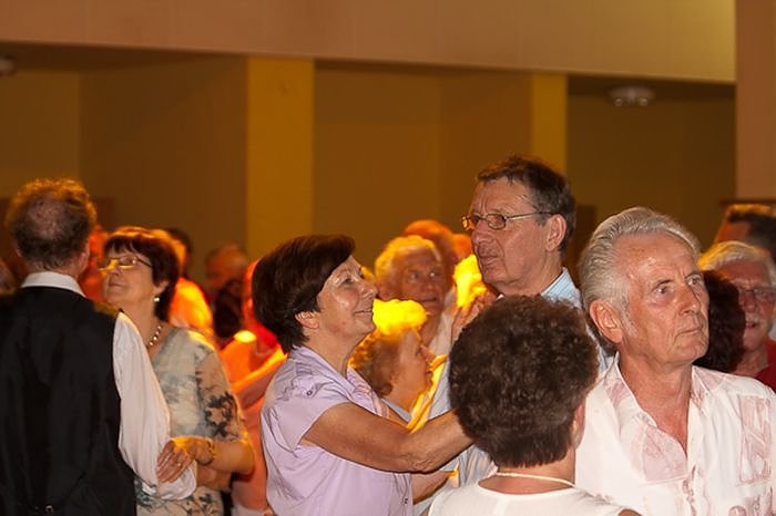 TanzTee im Jugendclubhaus