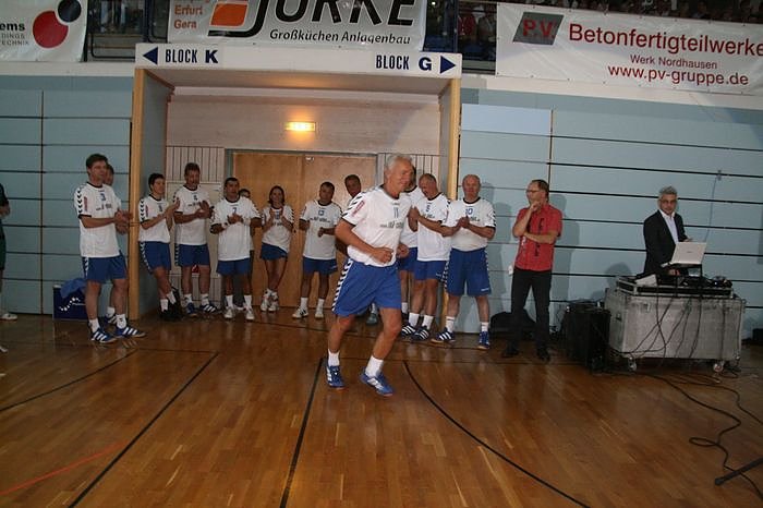 Aufgalopp der Helden und der Promis