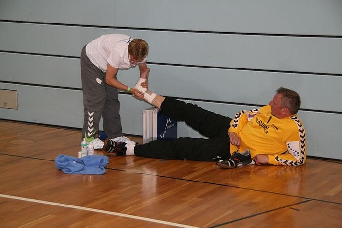 Aufgalopp der Helden und der Promis