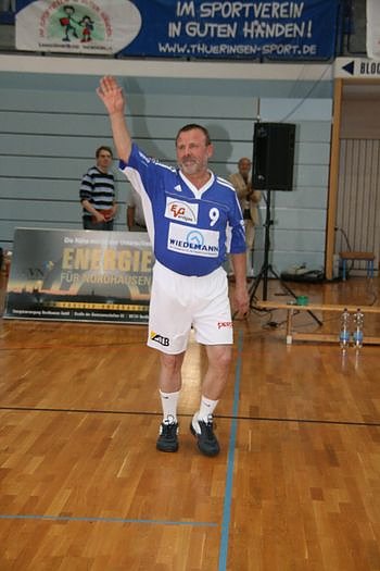 Aufgalopp der Helden und der Promis