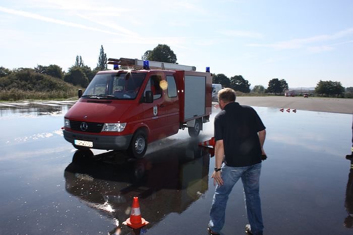 Feuerwehr im Schleudergang