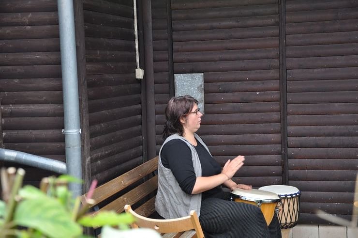 "Vielfalt tut gut" - Stra&szlig;enfest beim Falken